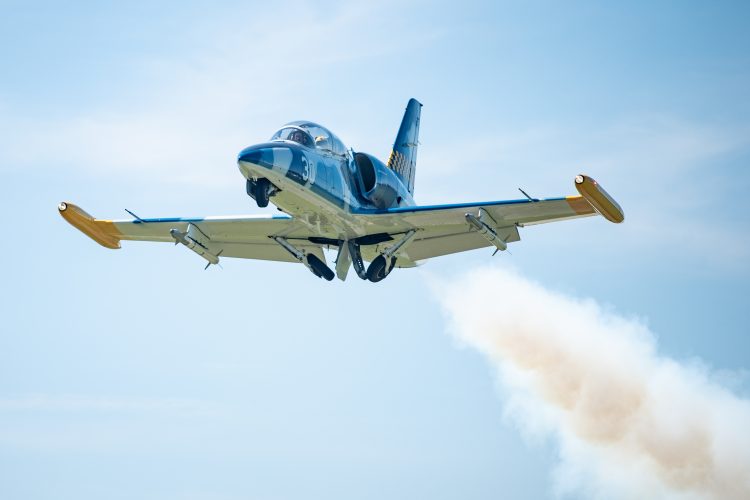 L-39 Low pass - gear up